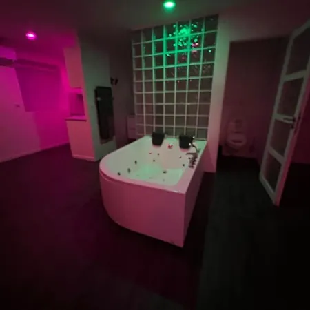 Night And Loft Balneotherapie Double Wifi Metz
